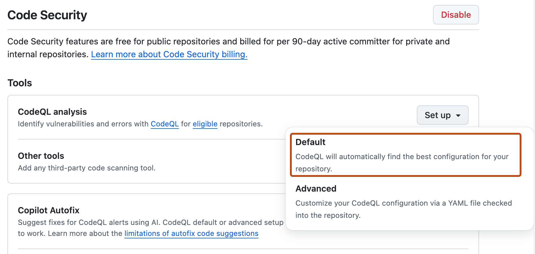 Снимок экрана: раздел "Code scanning" параметров "Code security". Кнопка "Настройка по умолчанию" выделена оранжевым контуром.